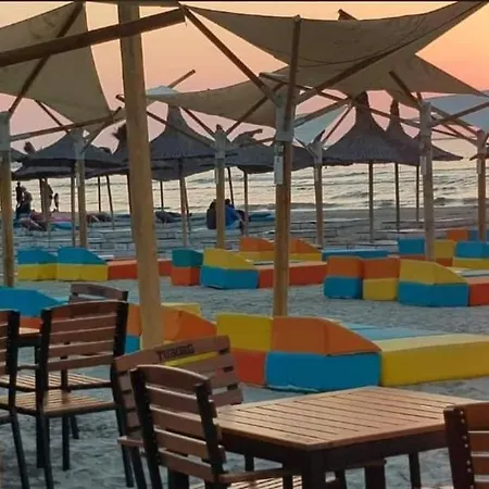 Alessia Spa In Alezzi Beach Apartament