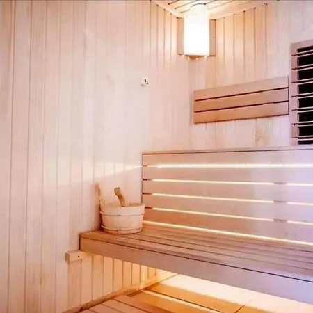 Alessia Spa In Alezzi Beach Appartement *