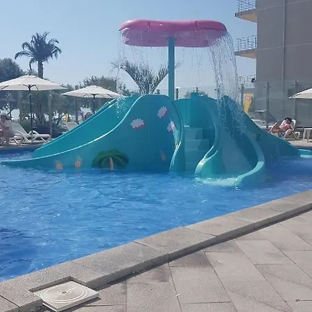 Alessia Spa In Alezzi Beach *